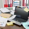 オフィスデスクの上や引き出しの収納方法＆整理アイデア